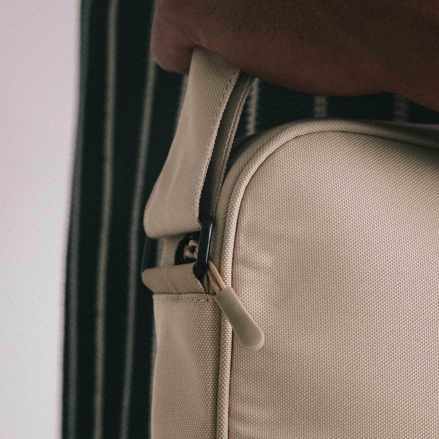 Single Banded (Beige)